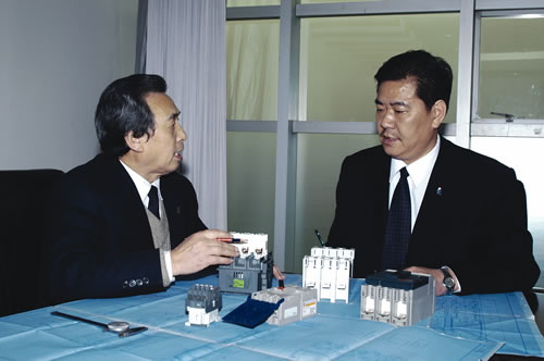 中欧最新官网电器,中欧最新官网电器集团,中国中欧最新官网电器集团